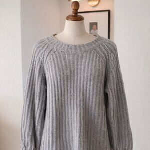 Orb Knit Sweater Ladies Small Grey
